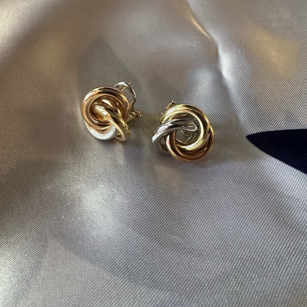 Blue Nile 14K tri-color Italian gold earrings - Picture 7 of 10